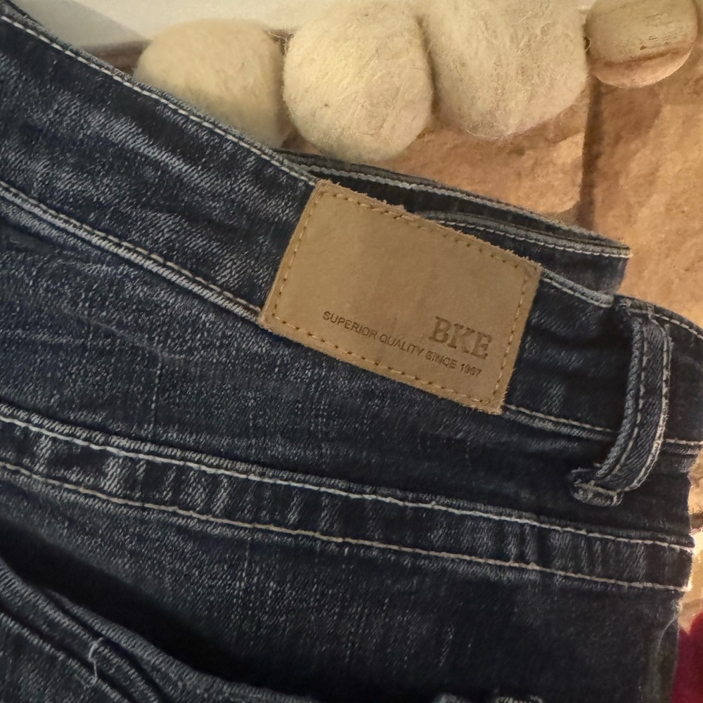 BUCKLE BKE PAYTON UNIVERSAL FIT HIGH RISE CROPPED JEAN SIZE 34. NEW WITHOUT TAGS - Picture 5 of 5